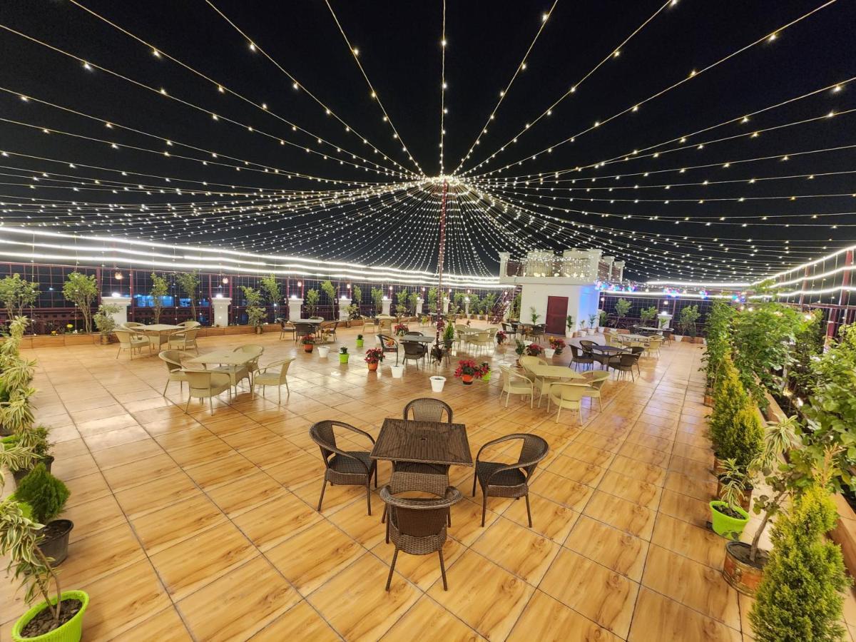 Hotel Sun Haven Greater Noida Exteriér fotografie